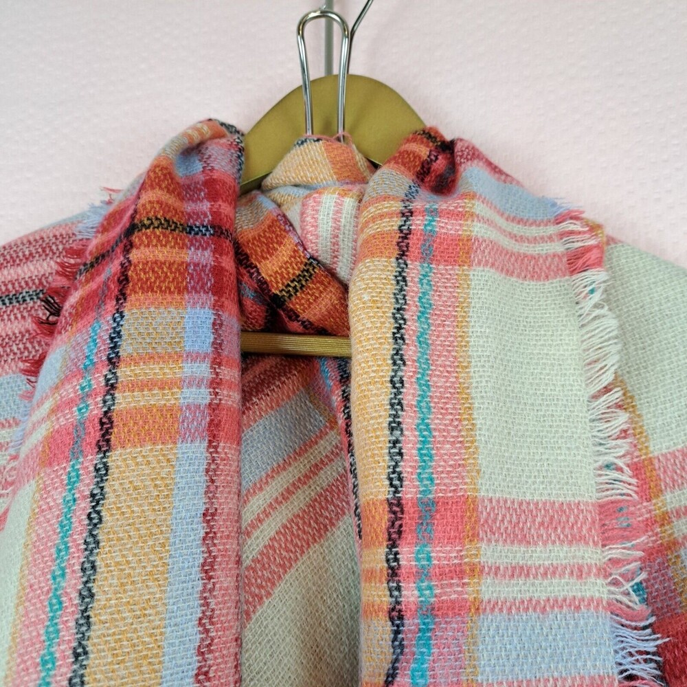 NEW Collection Eighteen The Runway Wrap College Plaid Super Soft Cream Color - Picture 9 of 9